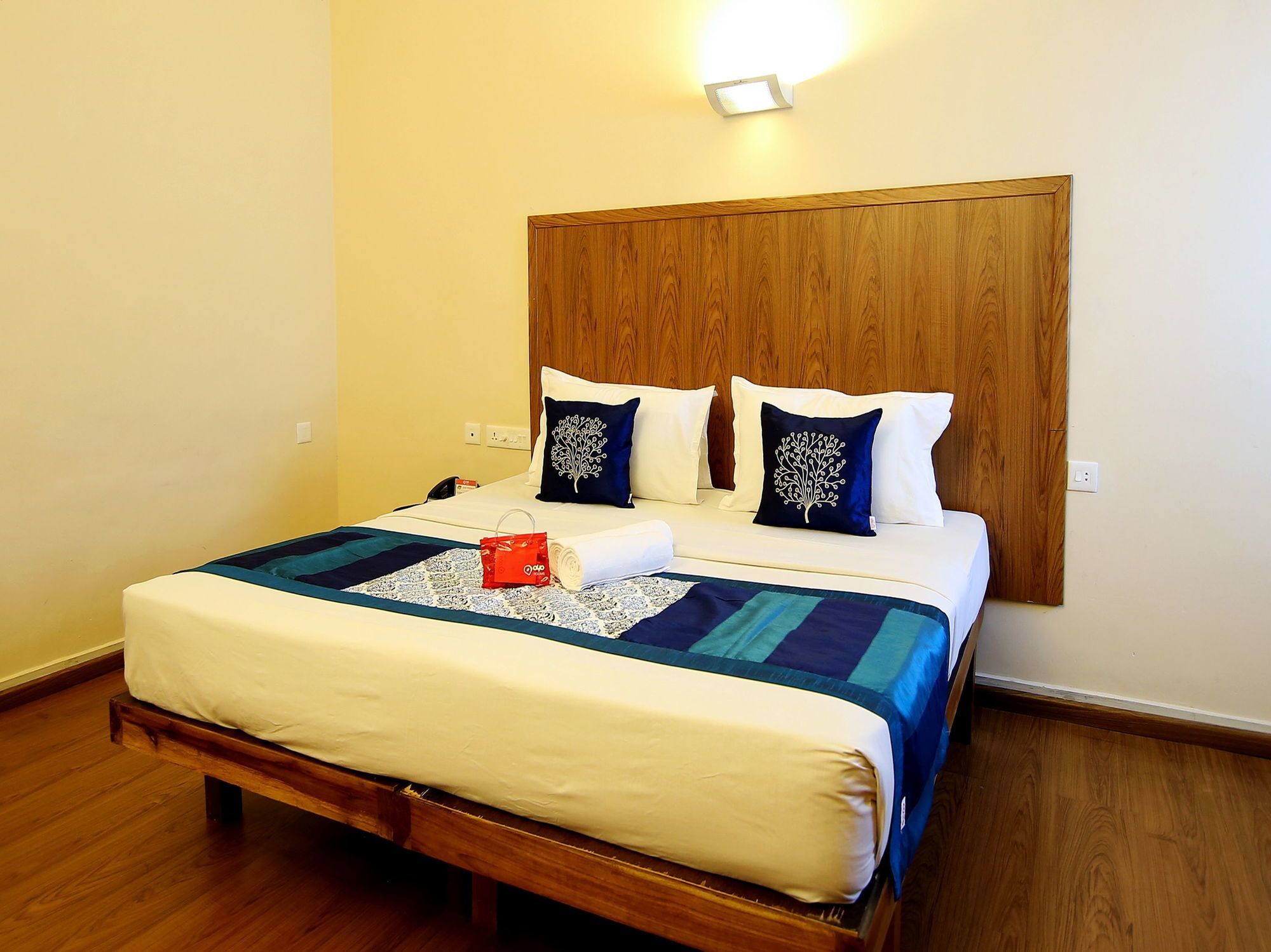 Oyo 2887 Hotel Sn International Kumily Luaran gambar