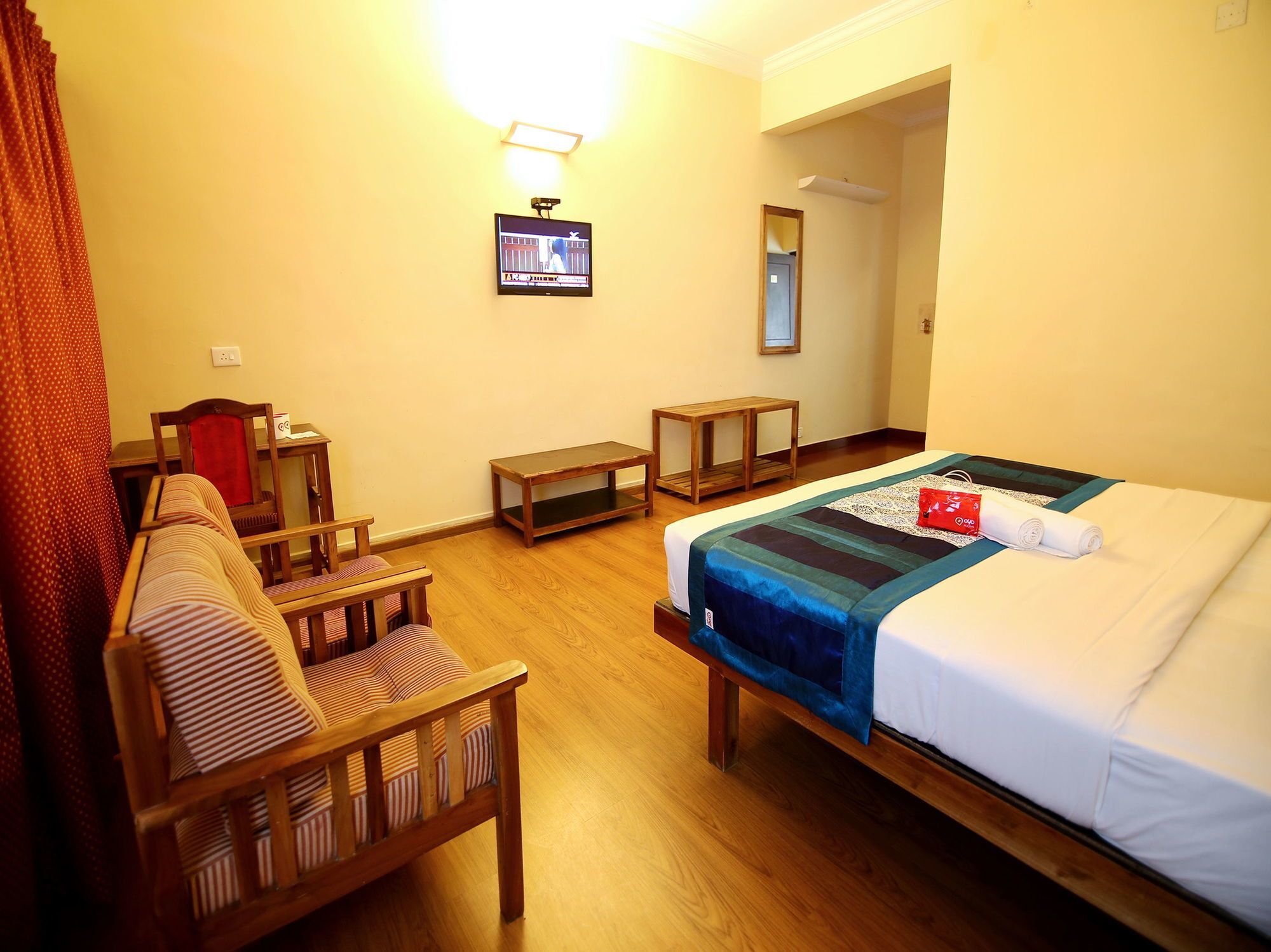 Oyo 2887 Hotel Sn International Kumily Luaran gambar