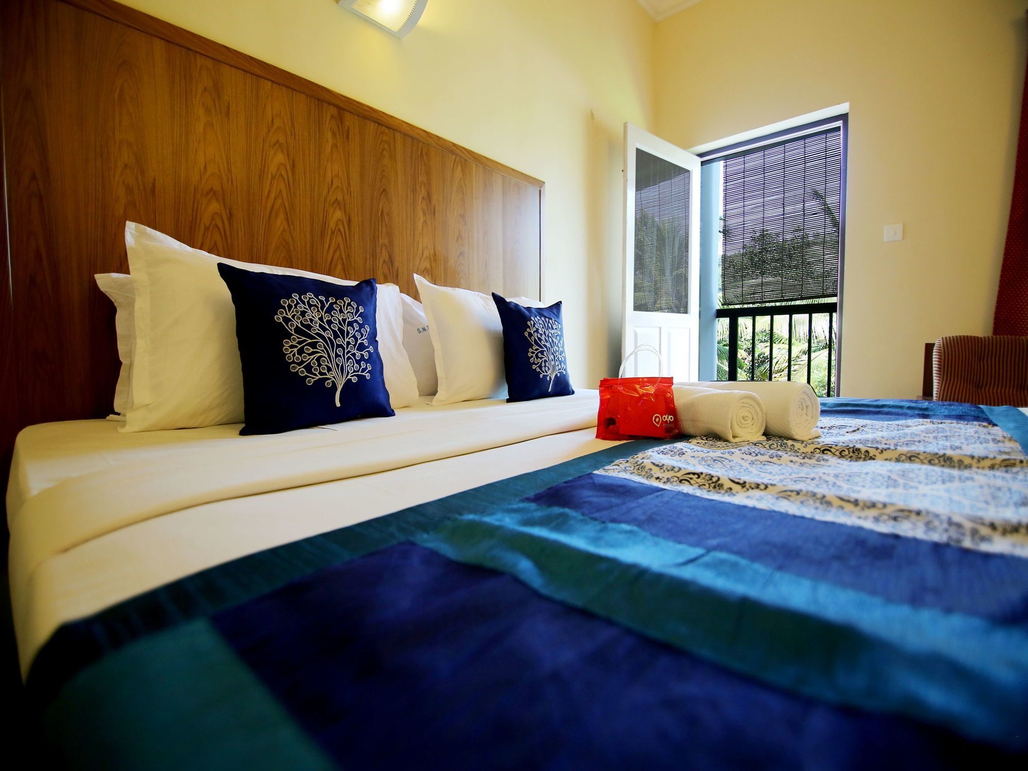 Oyo 2887 Hotel Sn International Kumily Luaran gambar
